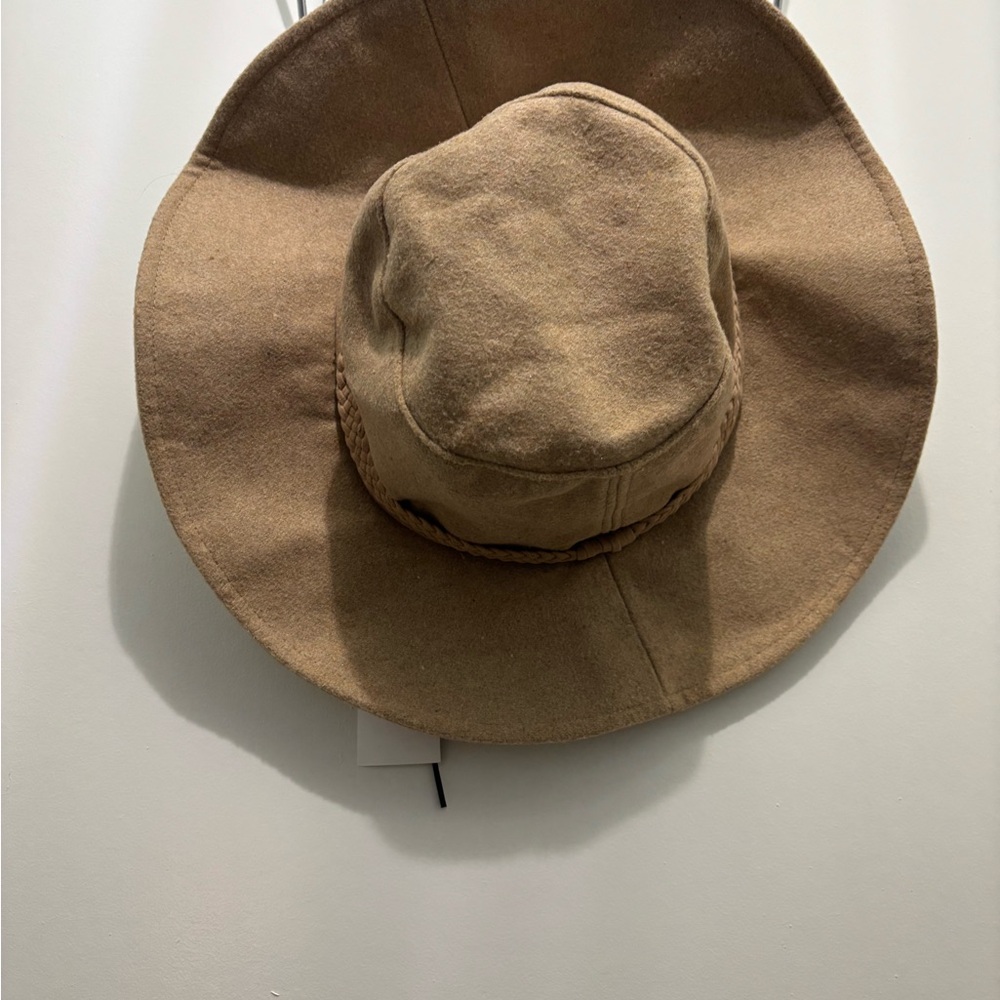 Classic Tan Men's Hat